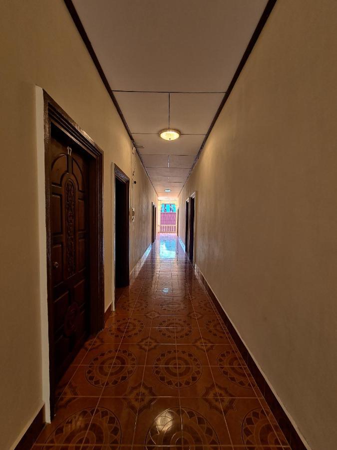 Saphaothong Guesthouse Vang Vieng Εξωτερικό φωτογραφία