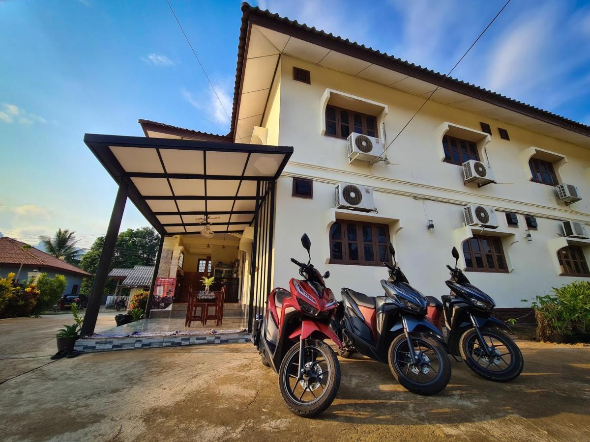 Saphaothong Guesthouse Vang Vieng Εξωτερικό φωτογραφία